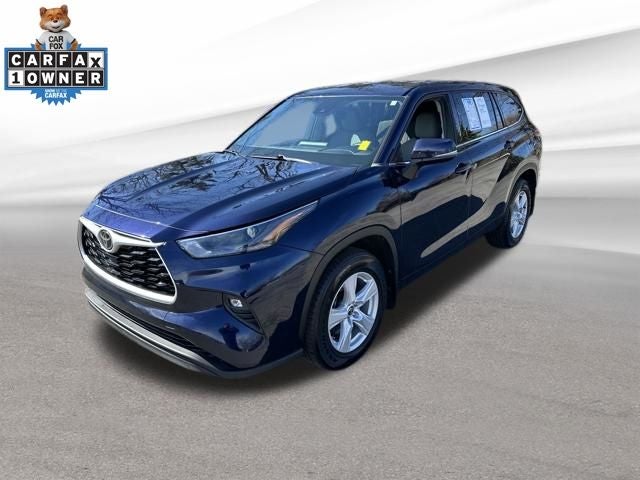 2022 Toyota Highlander LE