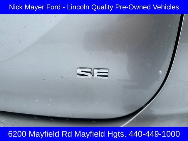 2024 Mitsubishi Outlander Base