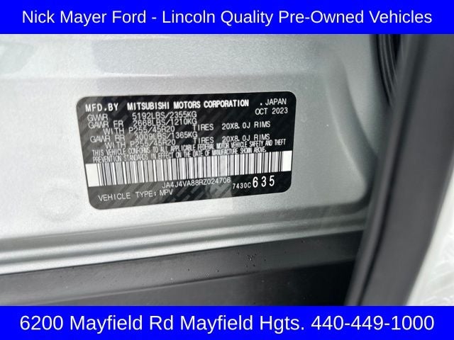 2024 Mitsubishi Outlander Base