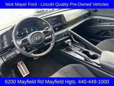 2025 Hyundai Elantra SEL Sport