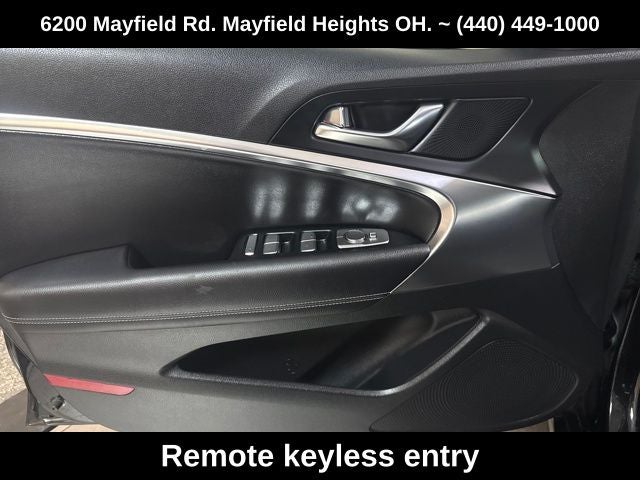 2025 Genesis G70 2.5T