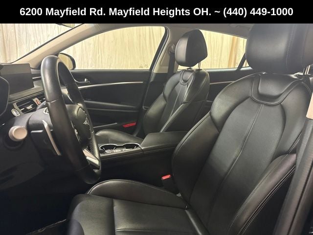 2025 Genesis G70 2.5T