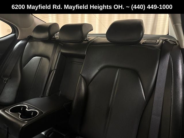 2025 Genesis G70 2.5T