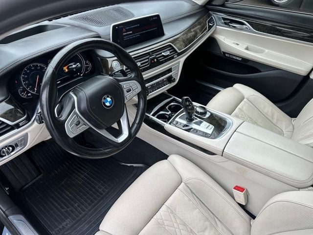 2018 BMW 7 Series 750i xDrive