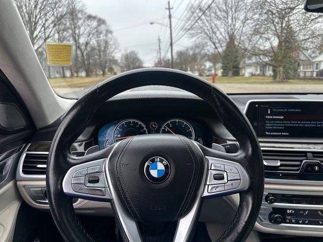 2018 BMW 7 Series 750i xDrive