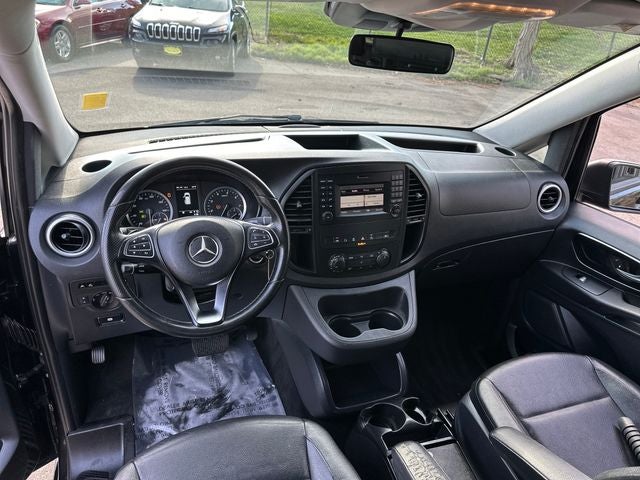 2016 Mercedes-Benz Metris Passenger