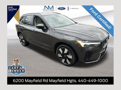 2025 Volvo XC60 Plug-In Hybrid T8 Plus