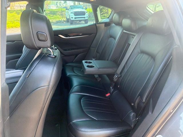 2023 Maserati Levante Modena