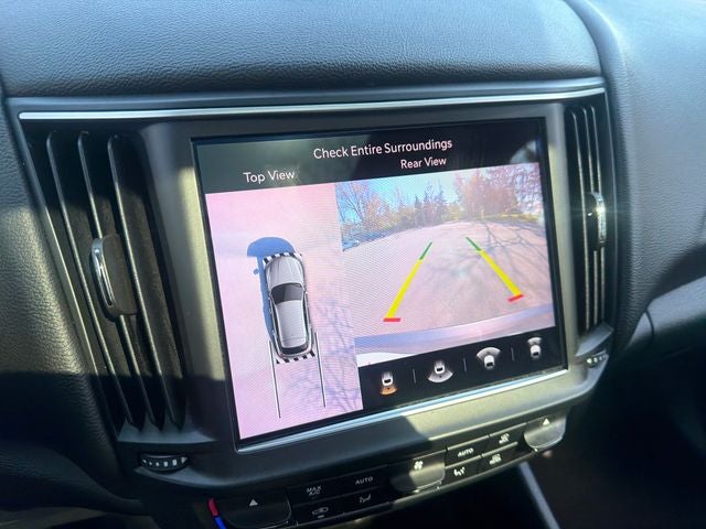 2023 Maserati Levante Modena