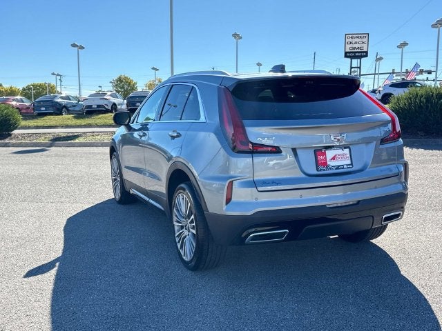 2025 Cadillac XT4 Premium Luxury