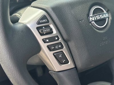 2024 Nissan TITAN Crew Cab SV 4x4