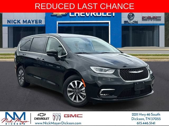2024 Chrysler Pacifica Hybrid Select