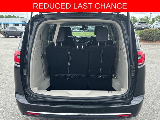 2024 Chrysler Pacifica Hybrid Select
