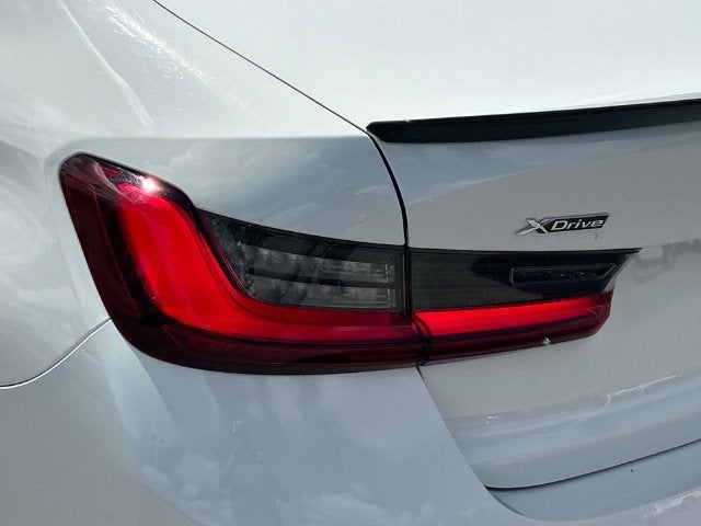 2023 BMW 3 Series 330e xDrive Sedan