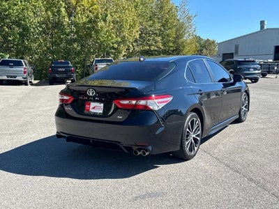 2019 Toyota Camry SE