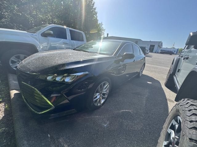 2021 Toyota Avalon XLE Hybrid