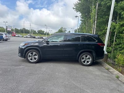 2017 Toyota Highlander Limited