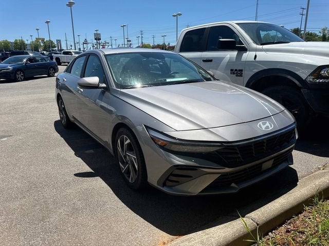 Used 2025 Hyundai Elantra SEL with VIN KMHLS4DG9SU893069 for sale in Dickson, TN