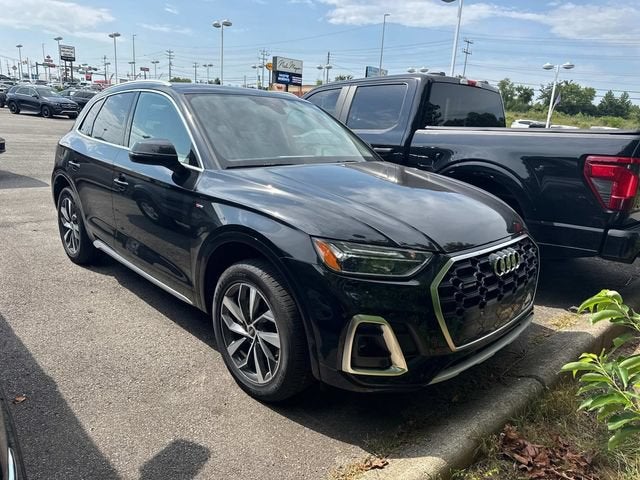 2022 Audi Q5 Premium 45 TFSI S line quattro S tronic
