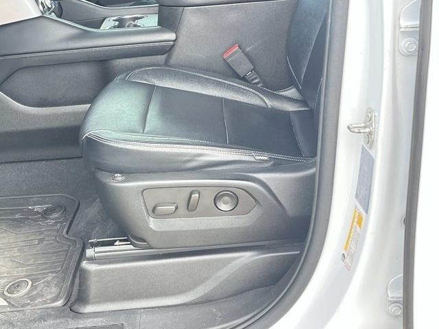 2022 GMC Yukon SLE