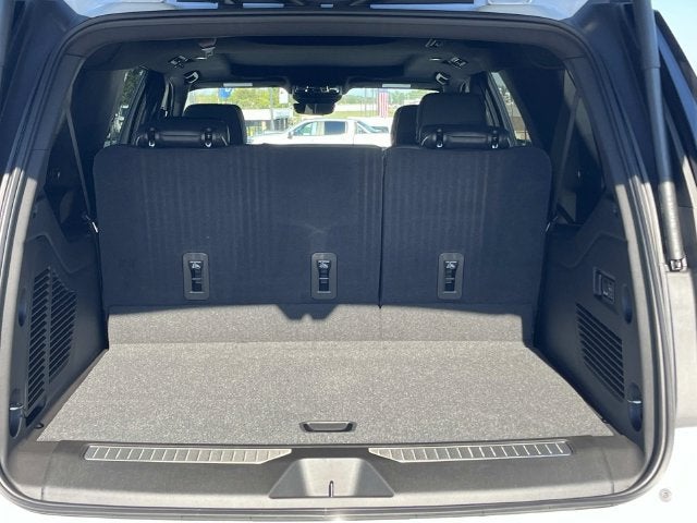 2027 Chevrolet Suburban Premier
