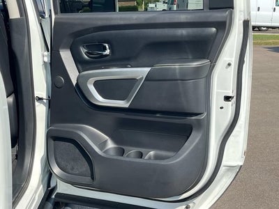 2017 Nissan TITAN PRO-4X