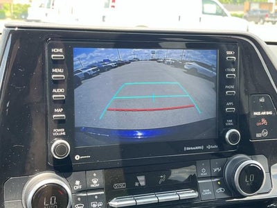 2022 Toyota Highlander LE
