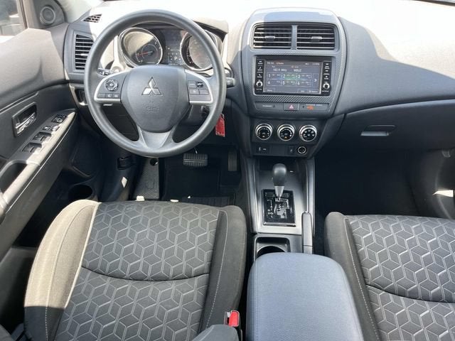 2024 Mitsubishi Outlander Sport S