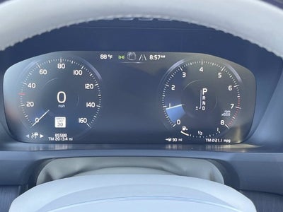 2020 Volvo XC90 T6 Momentum 6 Passenger