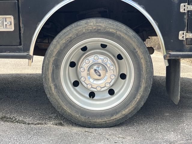 2008 Ford Super Duty F-550 DRW XL