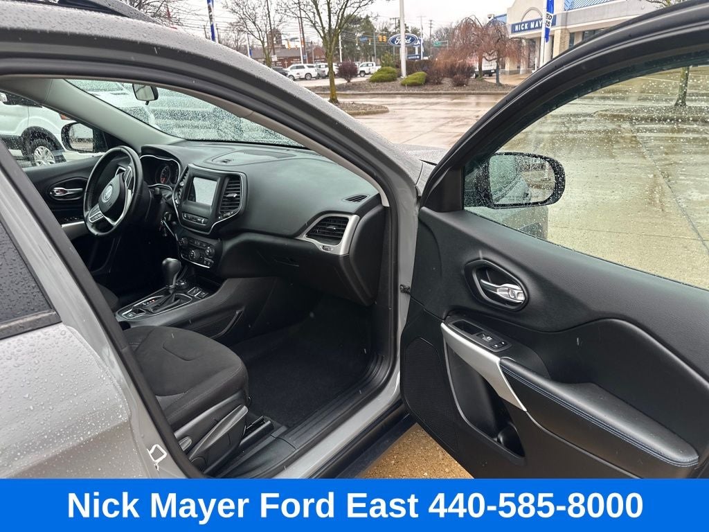 2019 Jeep Cherokee Latitude