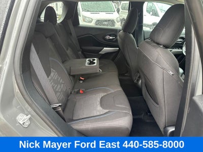 2019 Jeep Cherokee Latitude