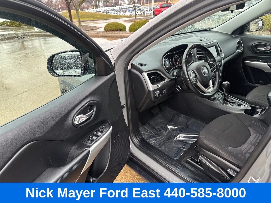 2019 Jeep Cherokee Latitude