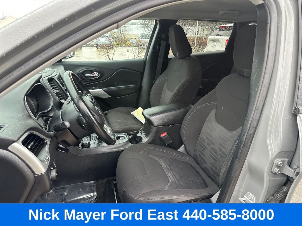 2019 Jeep Cherokee Latitude