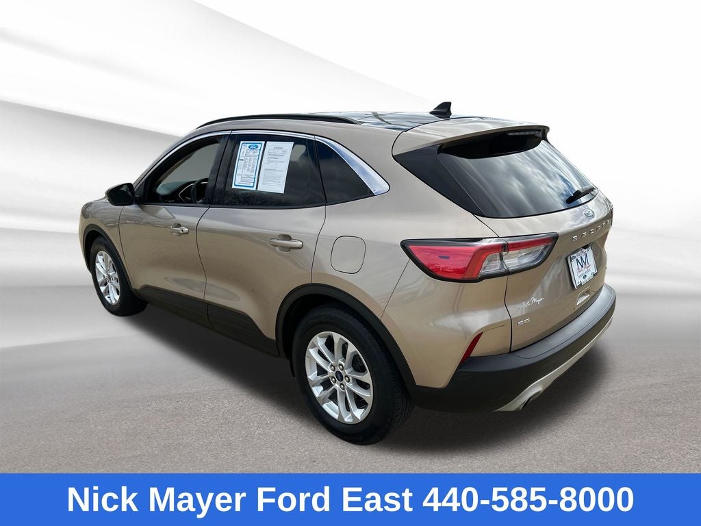 2020 Ford Escape SE