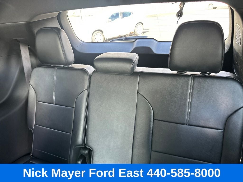 2024 GMC Acadia Elevation