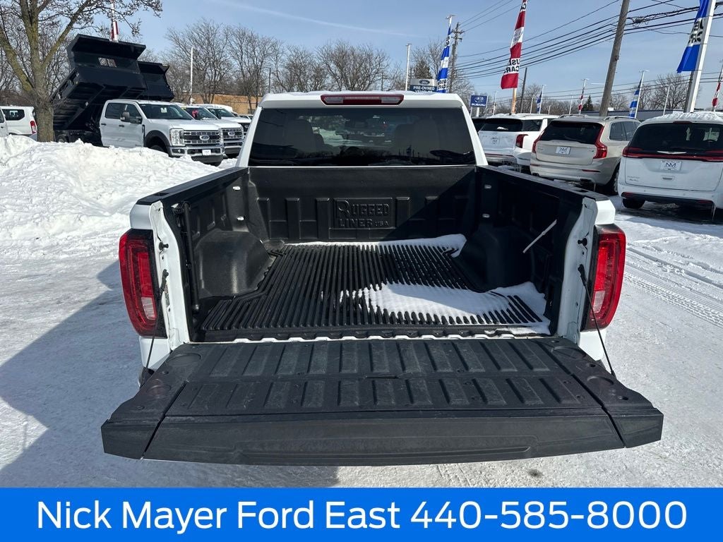 2025 GMC Sierra 1500 SLT