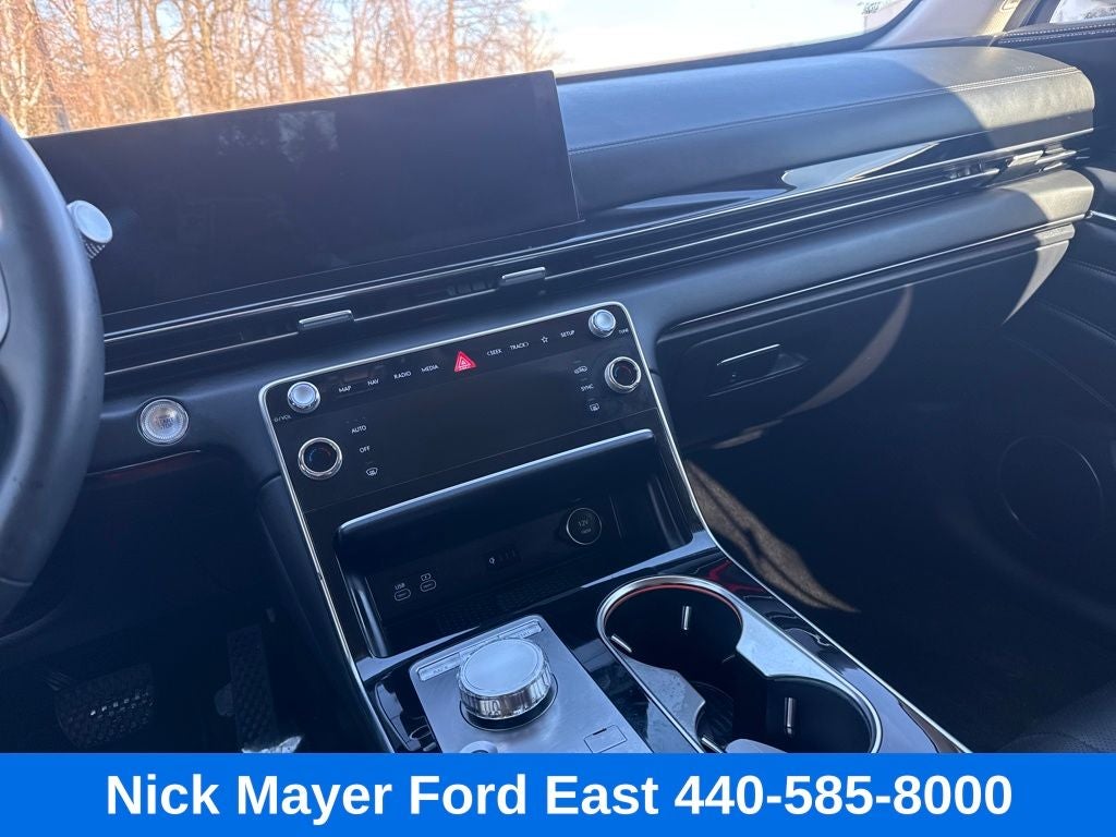 2025 Genesis GV80 2.5T