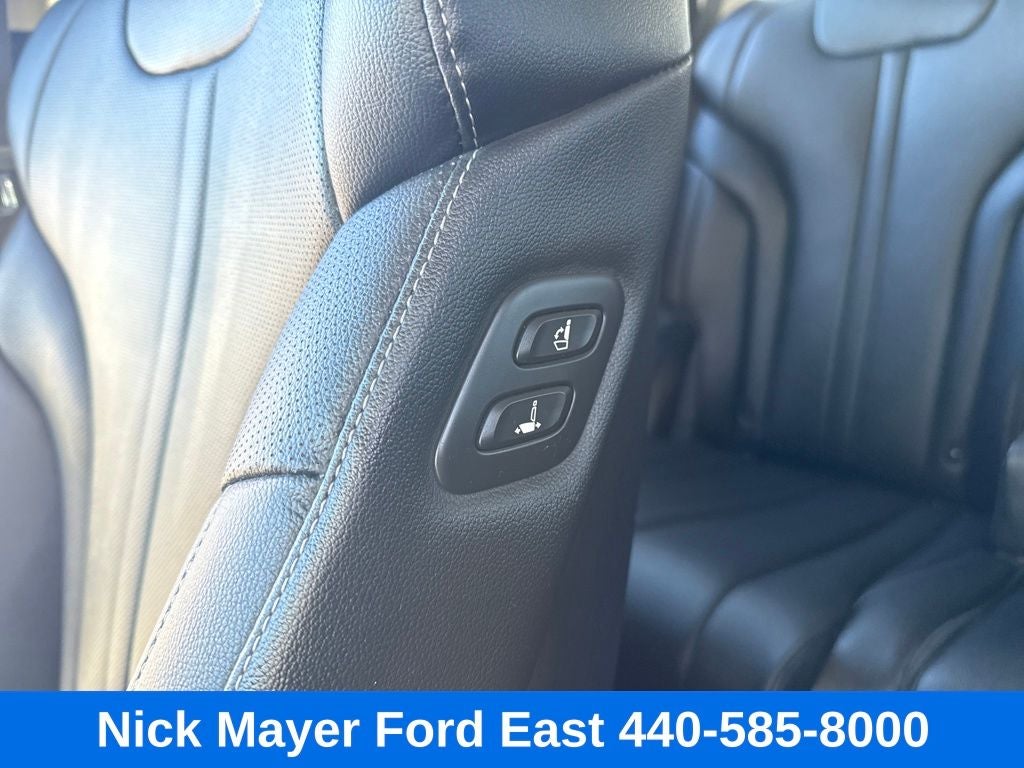 2025 Genesis GV80 2.5T