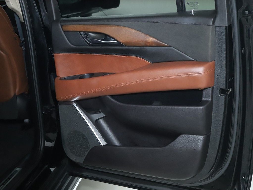 2019 Cadillac Escalade ESV Luxury