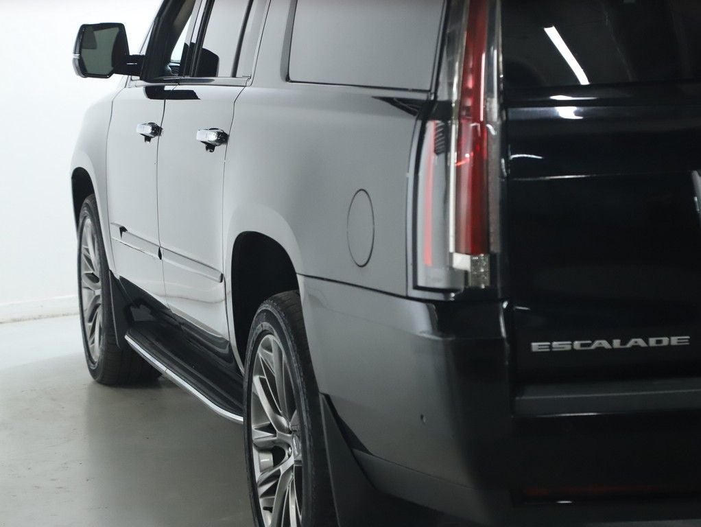 2019 Cadillac Escalade ESV Luxury