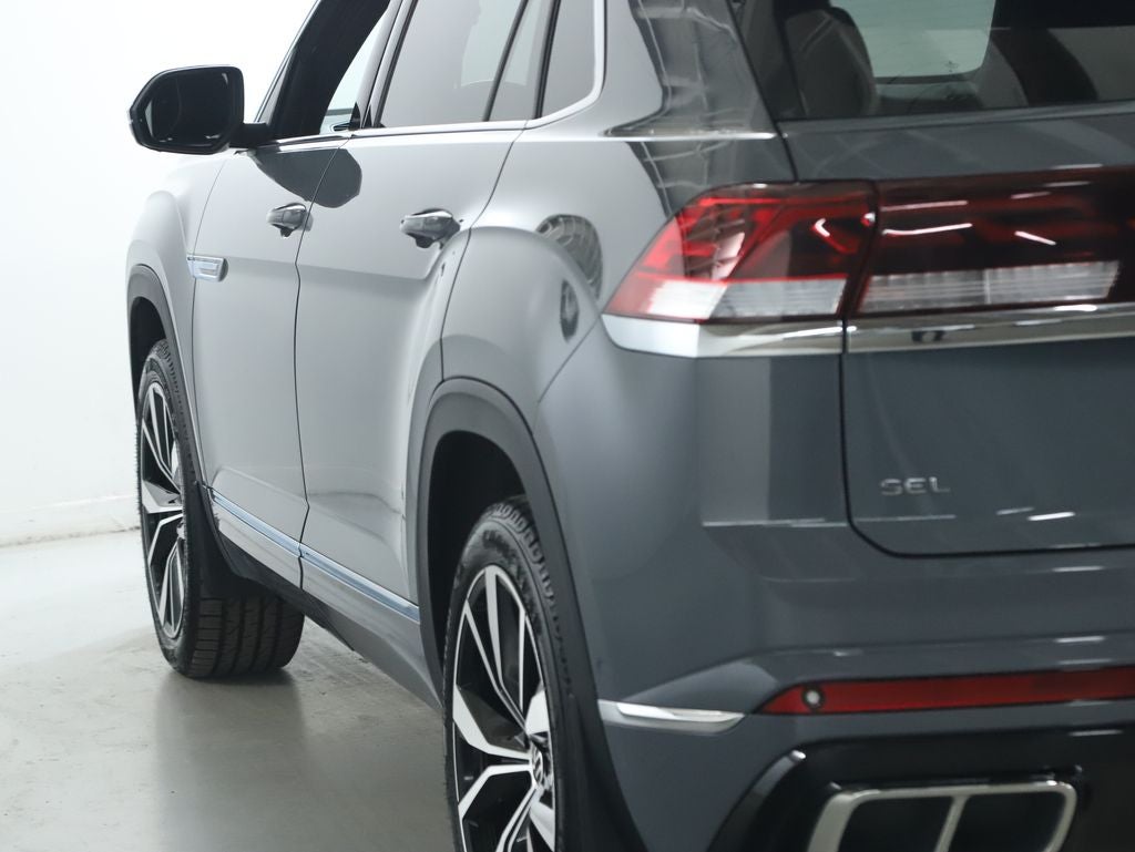 2024 Volkswagen Atlas Cross Sport 2.0T SEL Premium R-Line