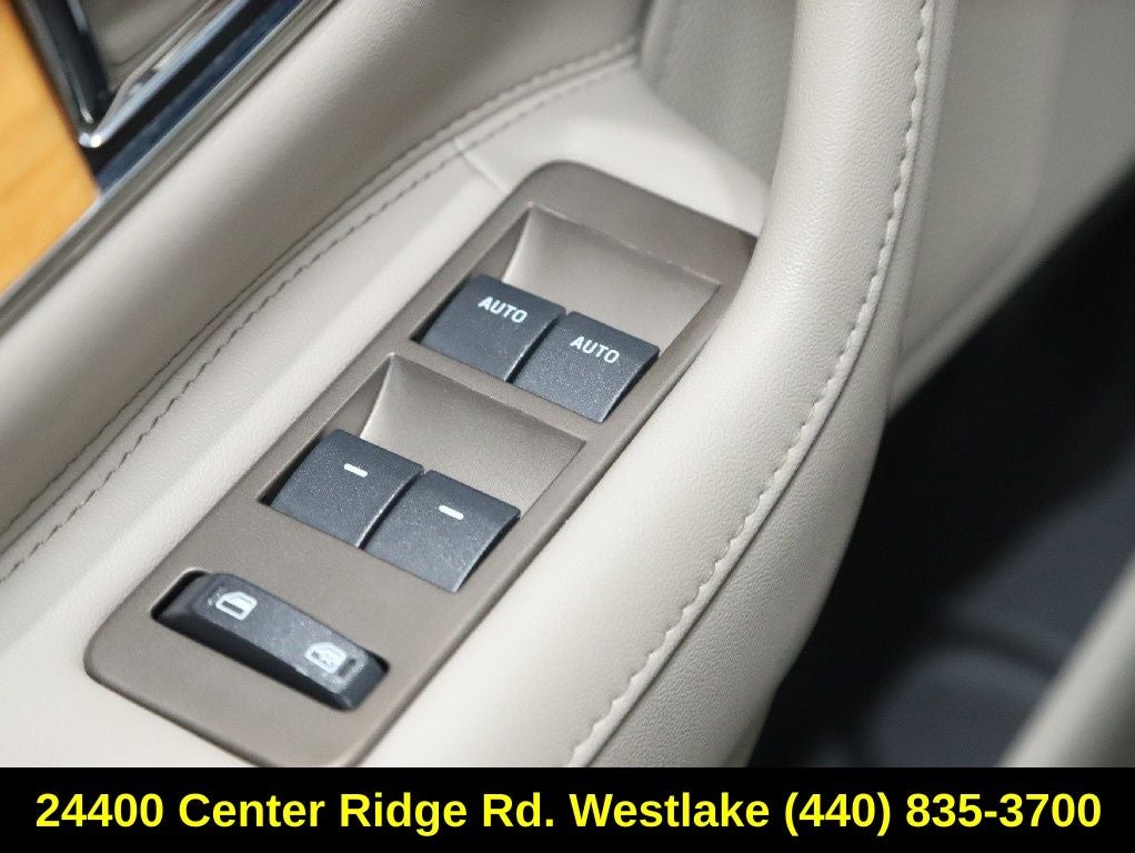 2015 Lincoln MKX Base