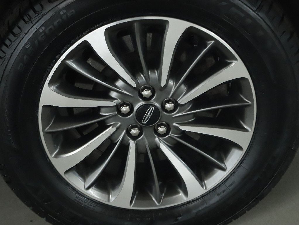 2023 Lincoln Nautilus Standard