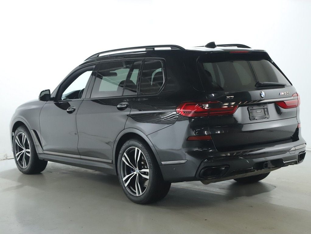 2021 BMW X7 M50i