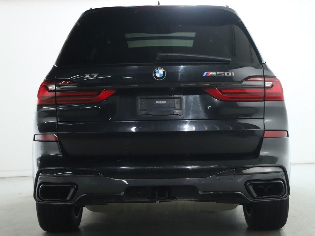 2021 BMW X7 M50i