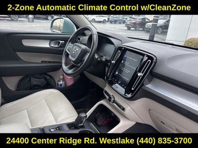 2019 Volvo XC40 Momentum