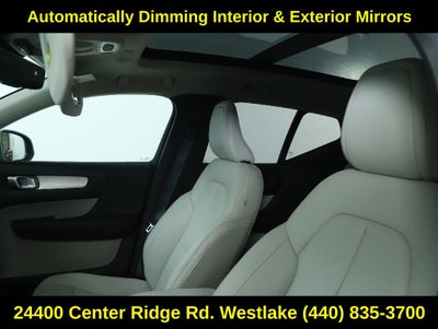 2019 Volvo XC40 Momentum