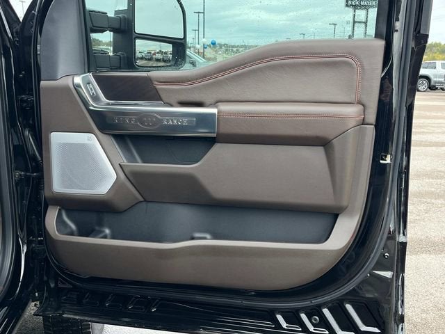 2025 Ford Super Duty F-450 DRW King Ranch