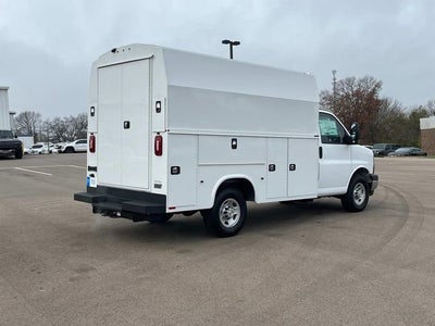 2025 Chevrolet Express Cutaway 3500 1WT